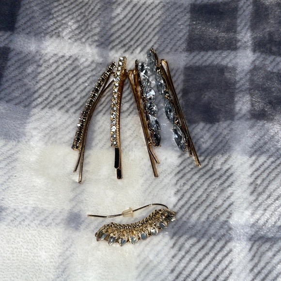 Forever 21 hair pins and ear cuff 💎 - Picture 1 of 4